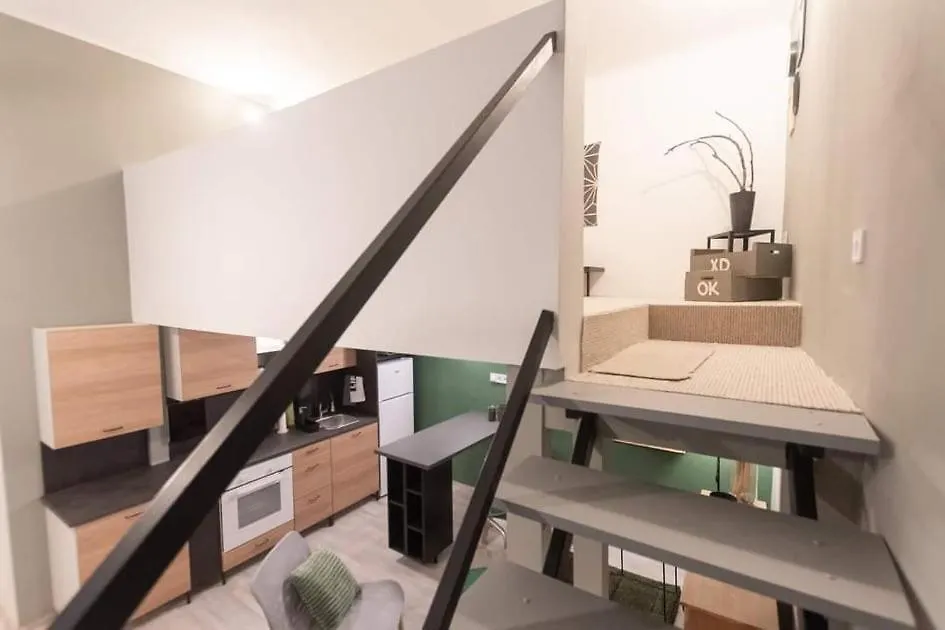 Central Stay Gozsdu Budapest Apartment
