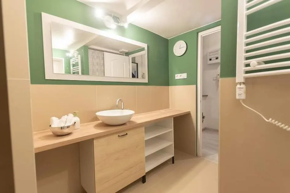 Central Stay Gozsdu Budapešť 0*,